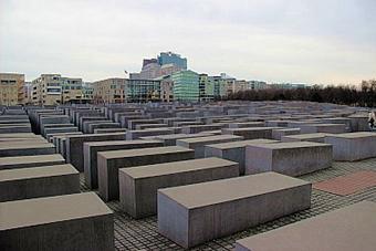 Berlin 18.- 21.02.2014 - Berlin Holocaust Mahnmal (001)