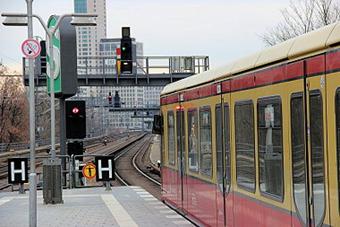 Berlin 18.- 21.02.2014 - Berlin S-Bahnhof Berlin Tiergarten (002)