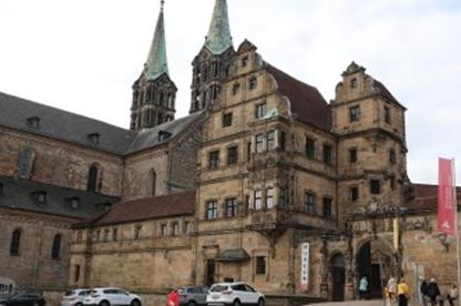 Bamberg 09.- 12.09.2024 - Neue Residenz und Rosengarten Bamberg, Mittagessen im Restaurant Schlenkerla, die historische Rauchbierbrauerei, Ausflug nach Memmelsdorf mit Besichtigung Schloss Seehof und Abendessen im Hotel Brauerei Gasthof Hhn -  Bamberg am 10.09.2024 (008)